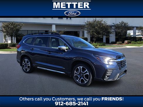 Used 2023 Subaru Ascent Limited w/ Technology Package image 1