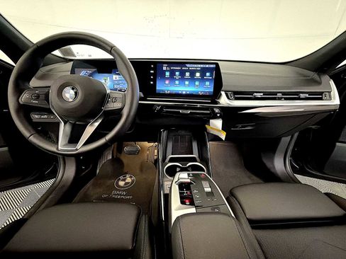 Used 2025 BMW X2 xDrive28i w/ Convenience Package image 16