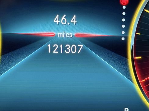 Used 2023 Mercedes-Benz GLE 450 4MATIC image 27