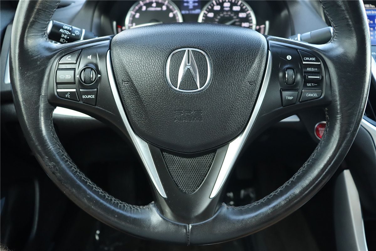 Used 2017 Acura TLX FWD image 39