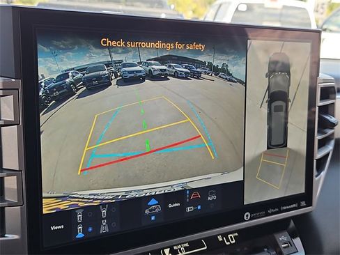 Used 2023 Toyota Sequoia Limited image 4