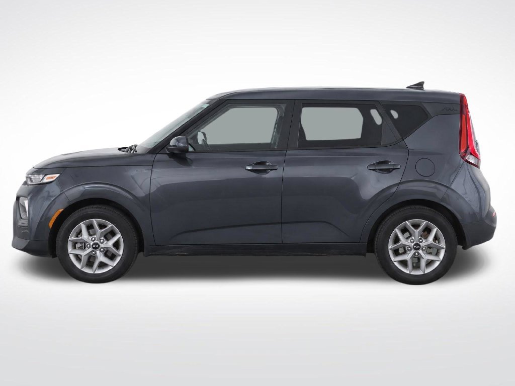 Used 2022 Kia Soul LX w/ Technology Package FWD image 7