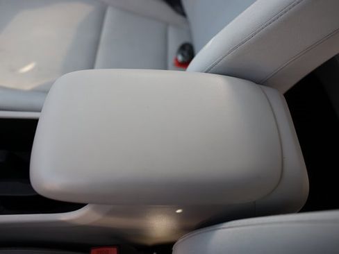 Used 2024 Hyundai Kona SE image 29