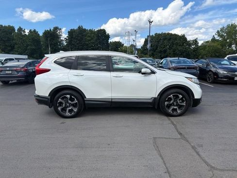Used 2018 Honda CR-V Touring image 1