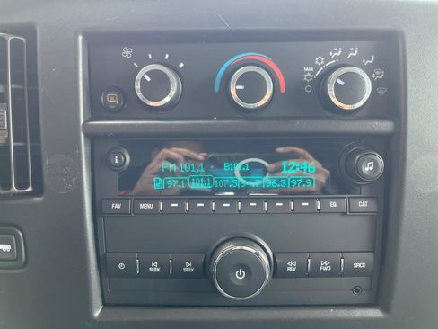 Used 2021 Chevrolet Express 2500 Extended w/ Driver Convenience Package image 18