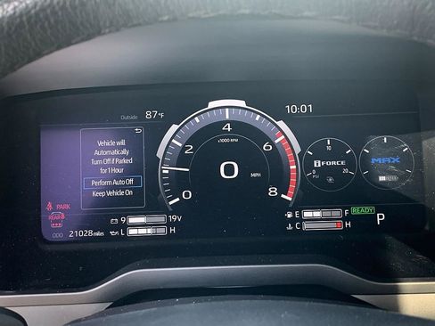 Certified 2025 Toyota Sequoia SR5 AWD/4WD image 13