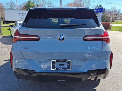 Used 2025 BMW X3 xDrive30i image 5
