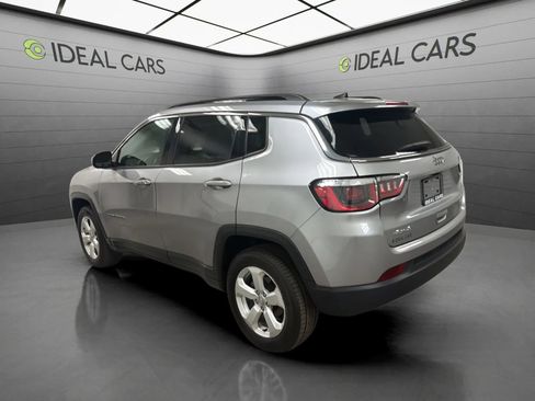 Used 2018 Jeep Compass Latitude w/ Popular Equipment Group AWD/4WD image 8