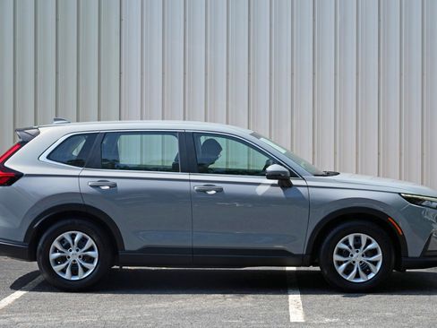 Used 2024 Honda CR-V LX image 44