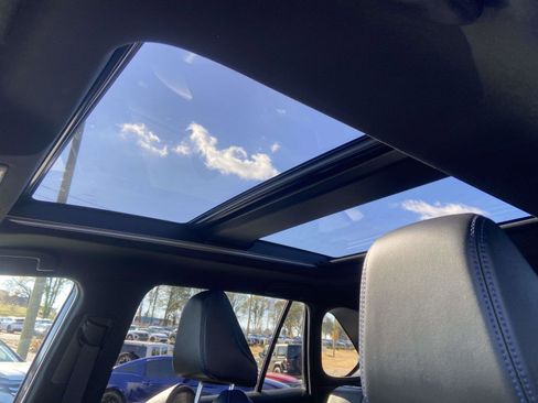 Used 2020 Toyota RAV4 XSE image 19