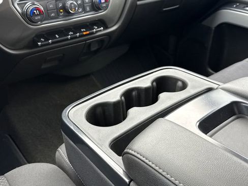 Used 2018 Chevrolet Silverado 1500 LT w/ All Star Edition image 14