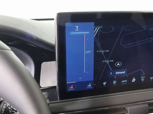 New 2026 Lincoln Corsair Premiere FWD image 8