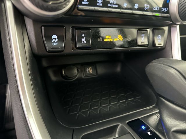 Used 2023 Toyota RAV4 XLE w/ Convenience Package AWD/4WD image 17