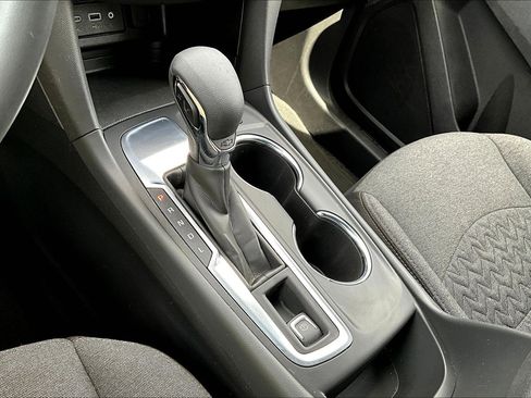 Certified 2024 Chevrolet Equinox LT image 25