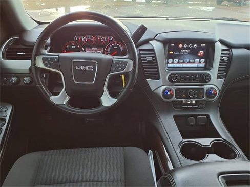 Used 2016 GMC Yukon SLE w/ HD Trailering Package image 4