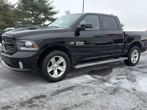 Used 2015 RAM 1500 Sport w/ Convenience Group image 3