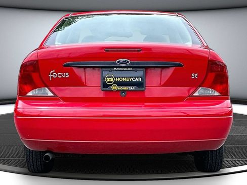 Used 2001 Ford Focus SE FWD image 5