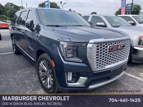 Used 2022 GMC Yukon XL Denali w/ Denali Ultimate Package AWD/4WD image 1