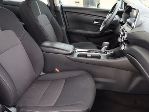 Used 2024 Nissan Sentra SV FWD image 25