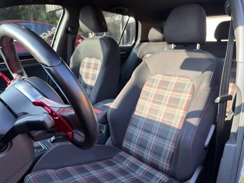 Used 2017 Volkswagen GTI S FWD image 8