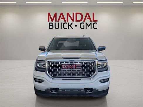 Used 2017 GMC Sierra 1500 Denali w/ Denali Ultimate Package image 3