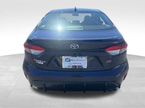 Used 2025 Toyota Corolla SE image 4