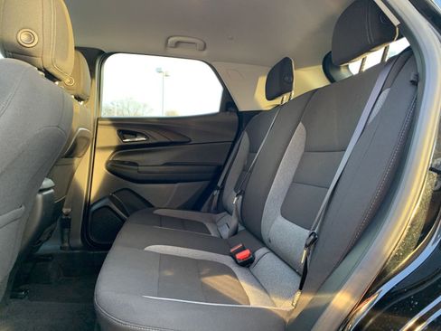 Used 2025 Chevrolet TrailBlazer LT image 23