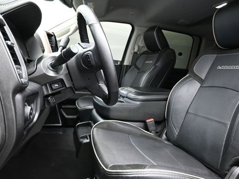 Used 2024 RAM 2500 Laramie image 16
