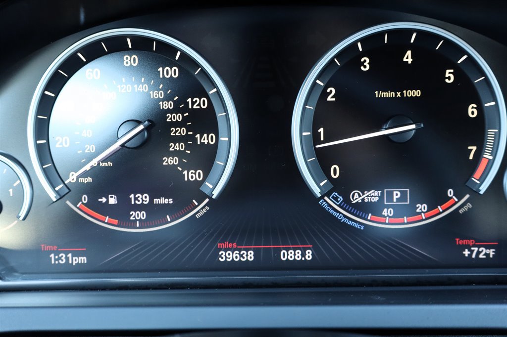 Used 2013 BMW 750Li RWD image 23