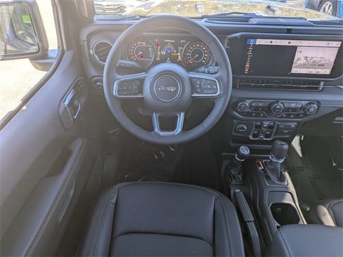 New 2025 Jeep Wrangler Sahara image 15