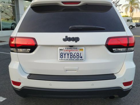 Used 2021 Jeep Grand Cherokee Freedom Edition image 30