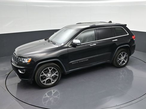 Used 2019 Jeep Grand Cherokee Limited image 27