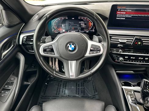 Used 2023 BMW 540i w/ M Sport Package RWD image 15