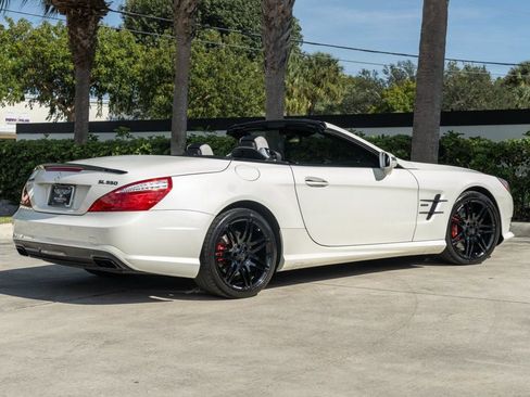 Used 2015 Mercedes-Benz SL 550 image 9