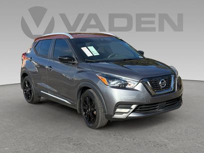 Used 2020 Nissan Kicks SR