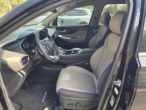Used 2023 Hyundai Santa Fe SEL FWD image 12