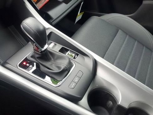 Certified 2024 Dodge Hornet GT w/ GT Blacktop Package image 18