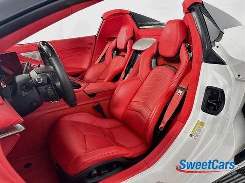 Used 2025 Chevrolet Corvette E-Ray AWD/4WD image 19