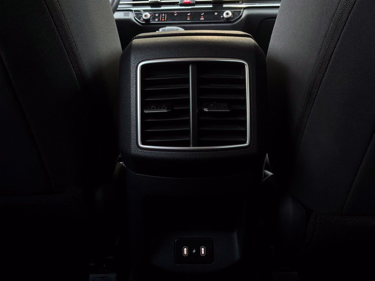 Used 2026 Kia Sportage LX FWD image 12