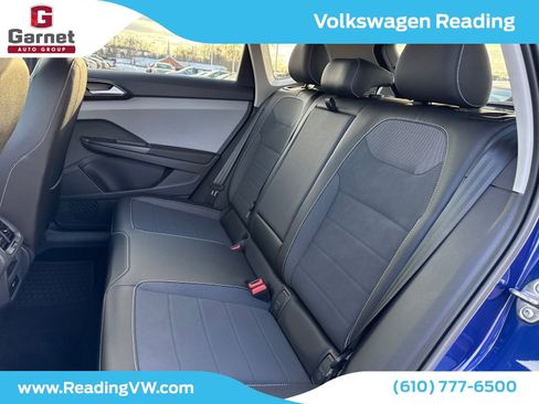 Certified 2023 Volkswagen Taos SE image 26