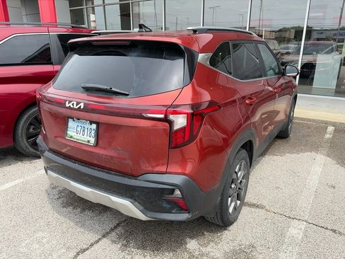 Used 2024 Kia Seltos S FWD image 4