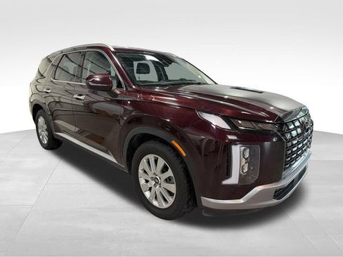 Used 2024 Hyundai Palisade SEL FWD image 3