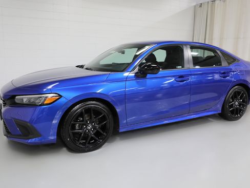 Used 2022 Honda Civic Sport image 16