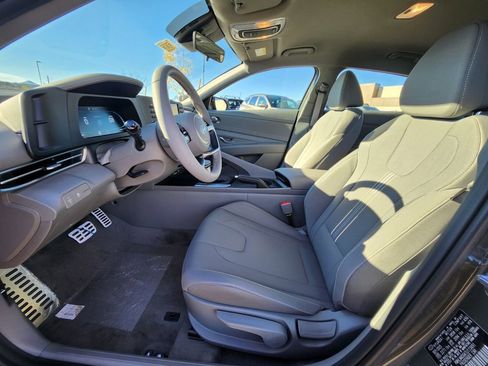 New 2026 Hyundai Elantra Sport image 9