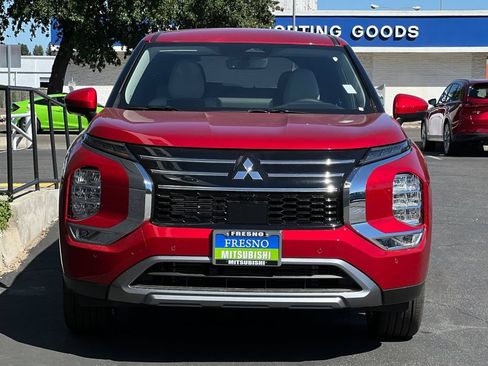 New 2026 Mitsubishi Outlander SE FWD image 10