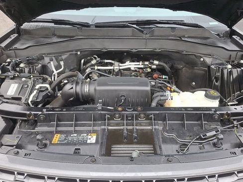 Used 2023 Ford Explorer XLT w/ Equipment Group 202A image 28