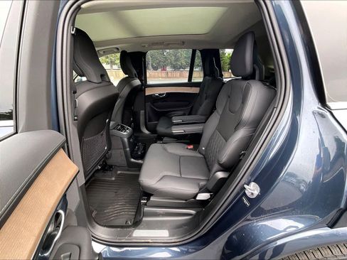 New 2026 Volvo XC90 T8 Plus w/ Protection Package Premier image 12