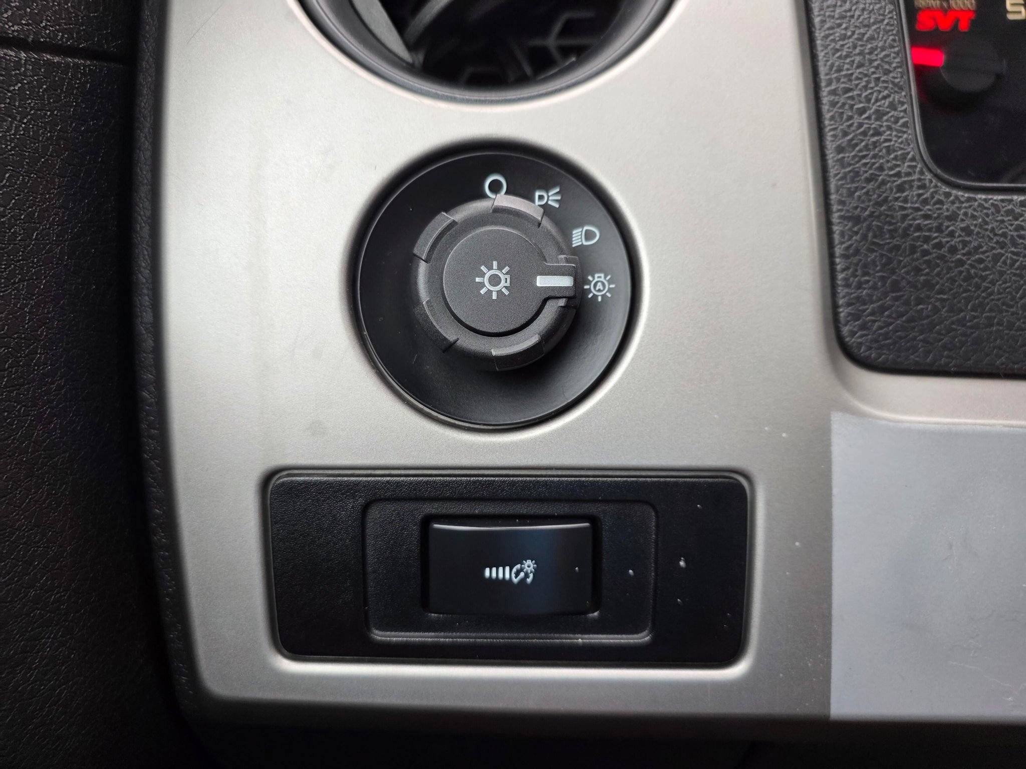 Used 2011 Ford F150 Raptor AWD/4WD image 29
