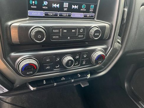 Used 2018 Chevrolet Silverado 1500 LT w/ All Star Edition AWD/4WD image 24