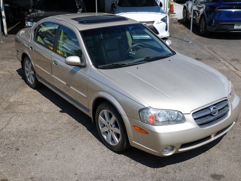 Used 2002 Nissan Maxima GLE FWD image 19